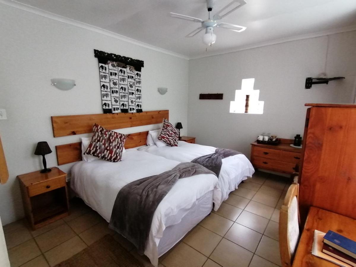 Aanhuizen Guest House Swellendam Exterior photo